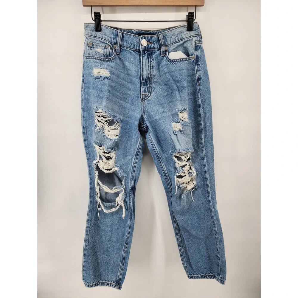 Aeropostale Mom Jean High Rise Distressed Light Wash Denim Size 6